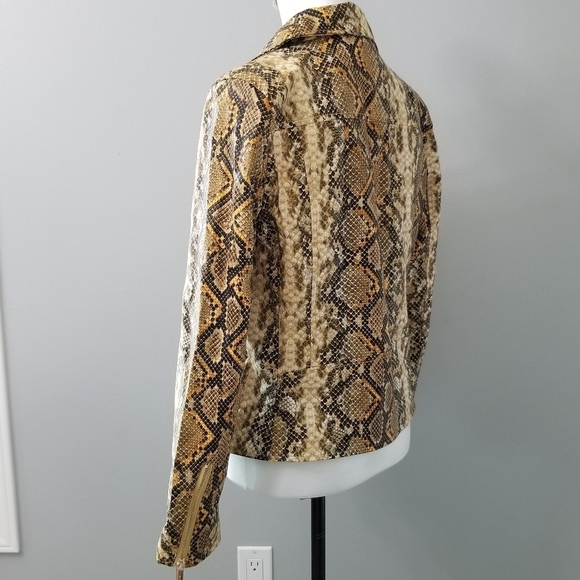 T TAHARI Snake Print Faux Leather Moto Jacket S - Picture 10 of 16